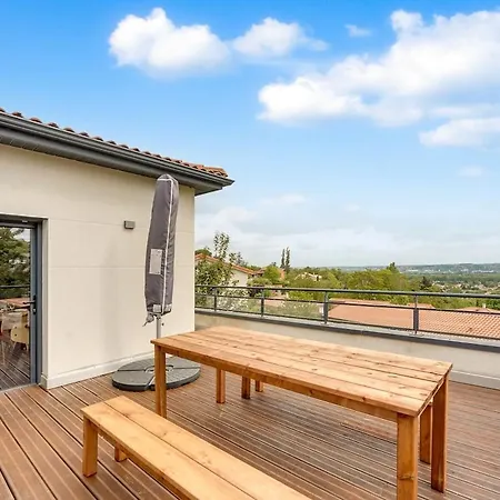 Moderne Avec Vue A